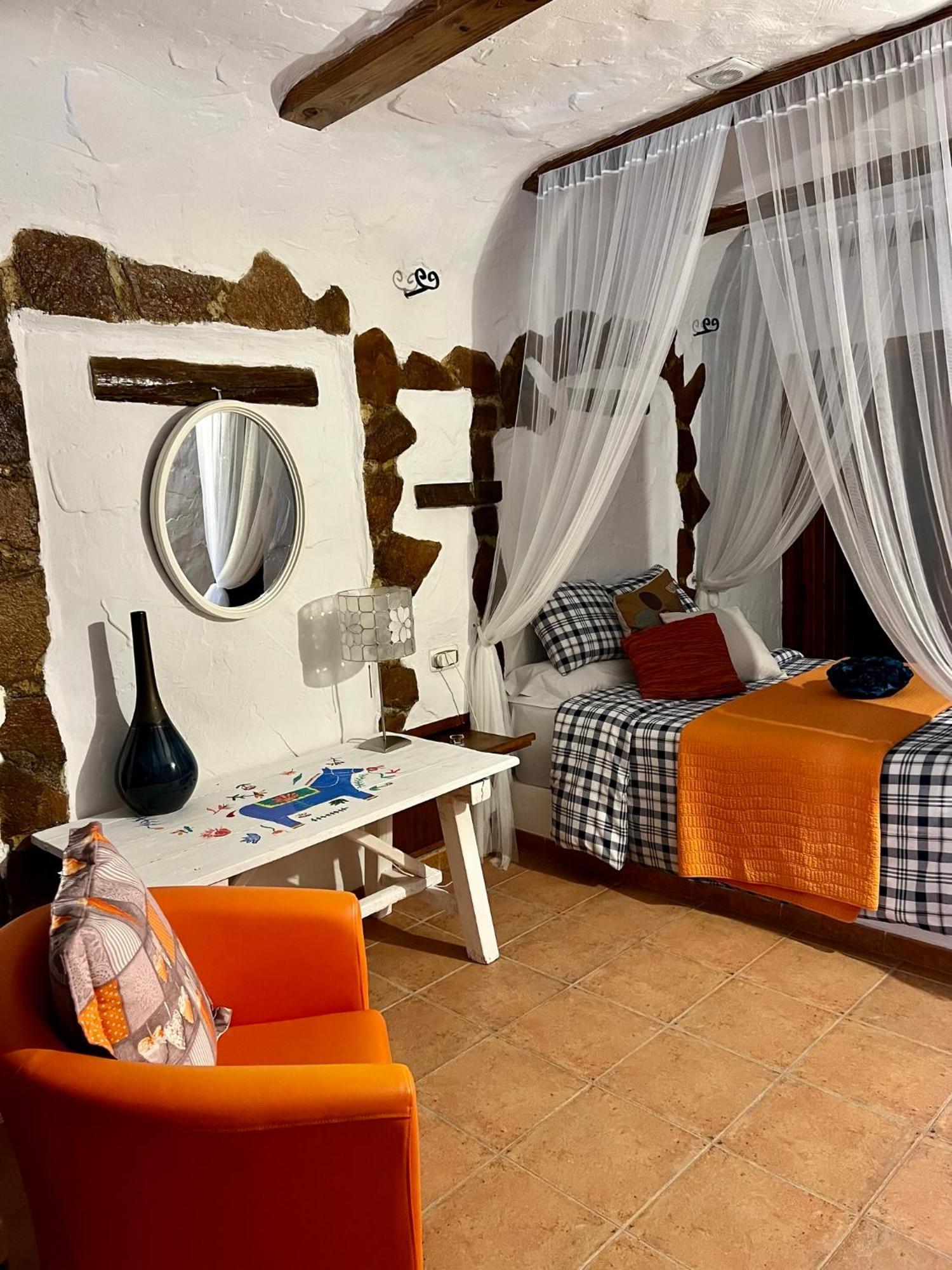 Cuevas De La Paz - Cave House Holidays Los Carriones Chambre photo