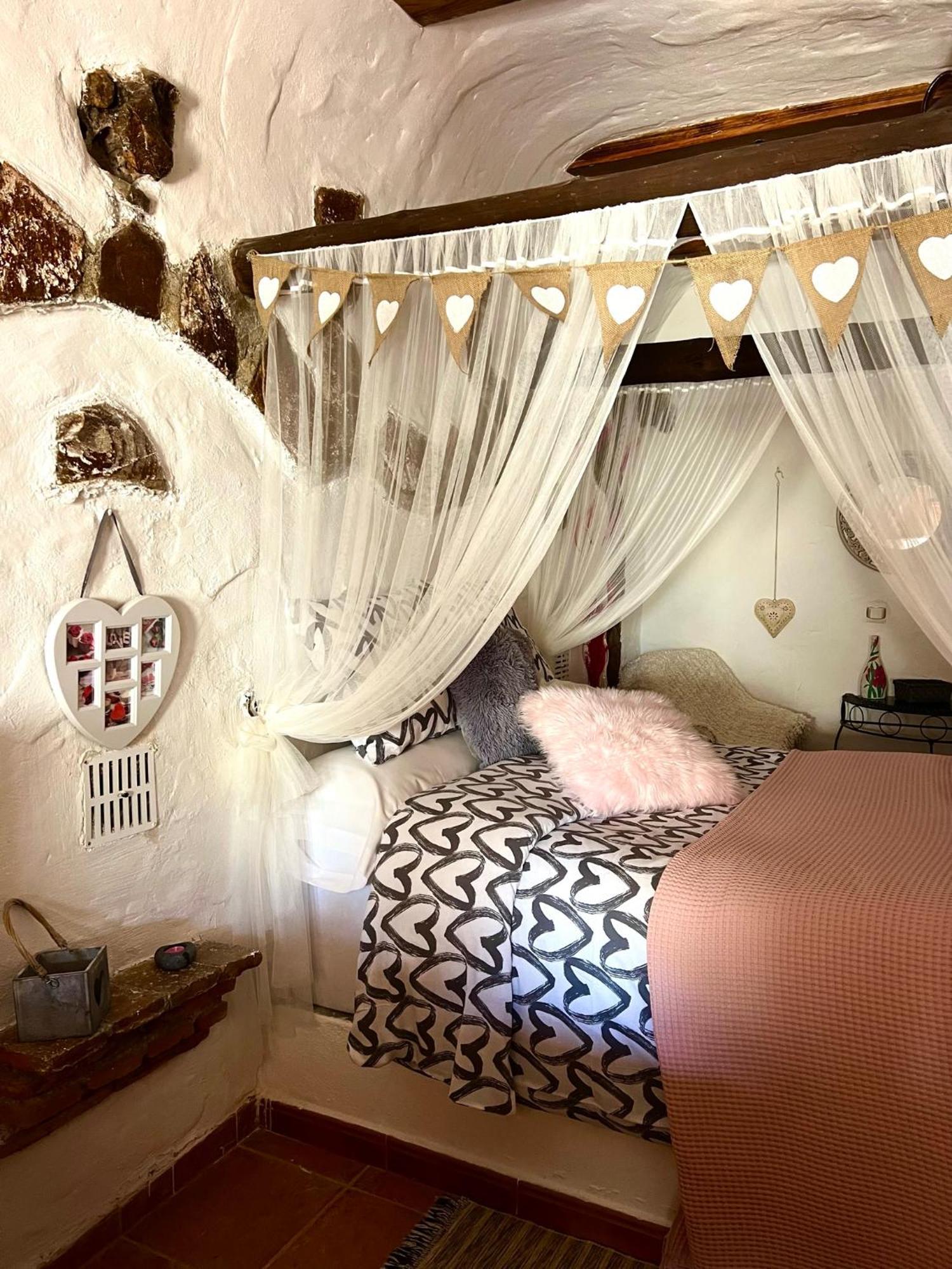 Cuevas De La Paz - Cave House Holidays Los Carriones Chambre photo