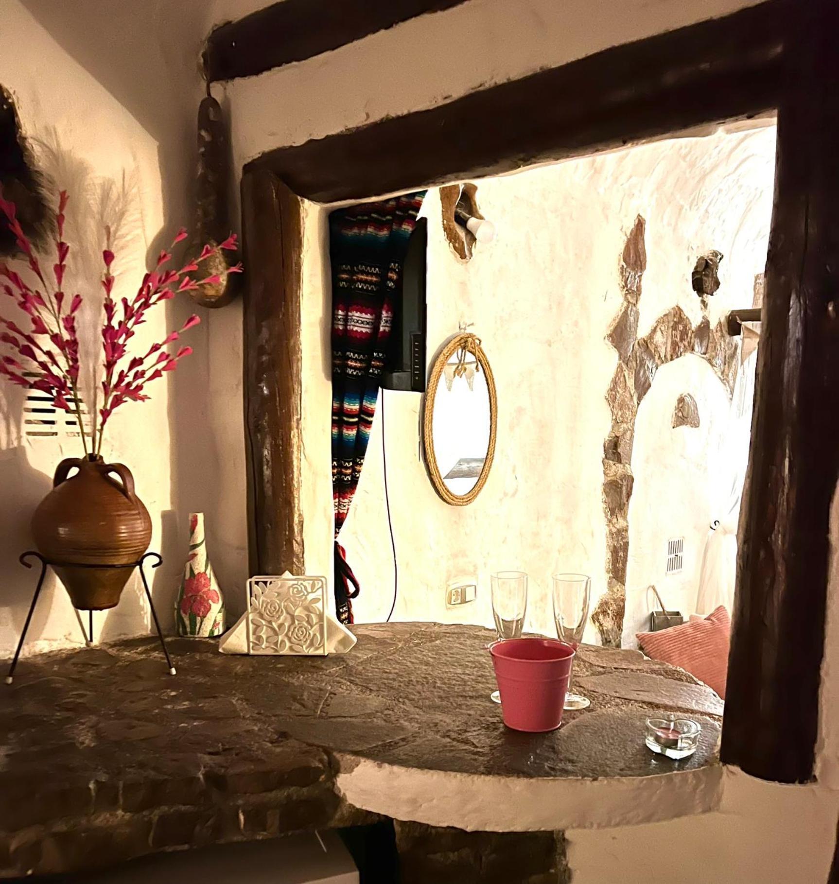 Cuevas De La Paz - Cave House Holidays Los Carriones Extérieur photo